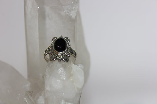 Ring - Onyx - size - 8