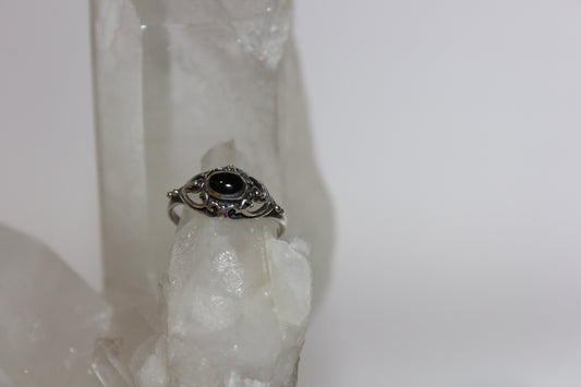 Ring - Onyx - size - 8