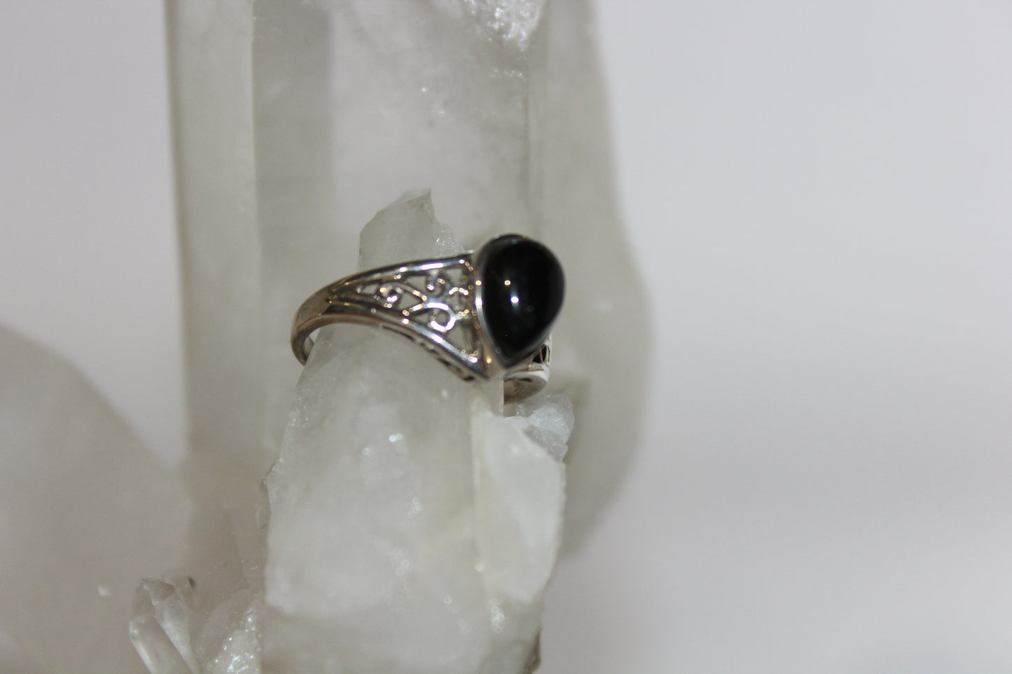 Ring - Onyx - size - 8