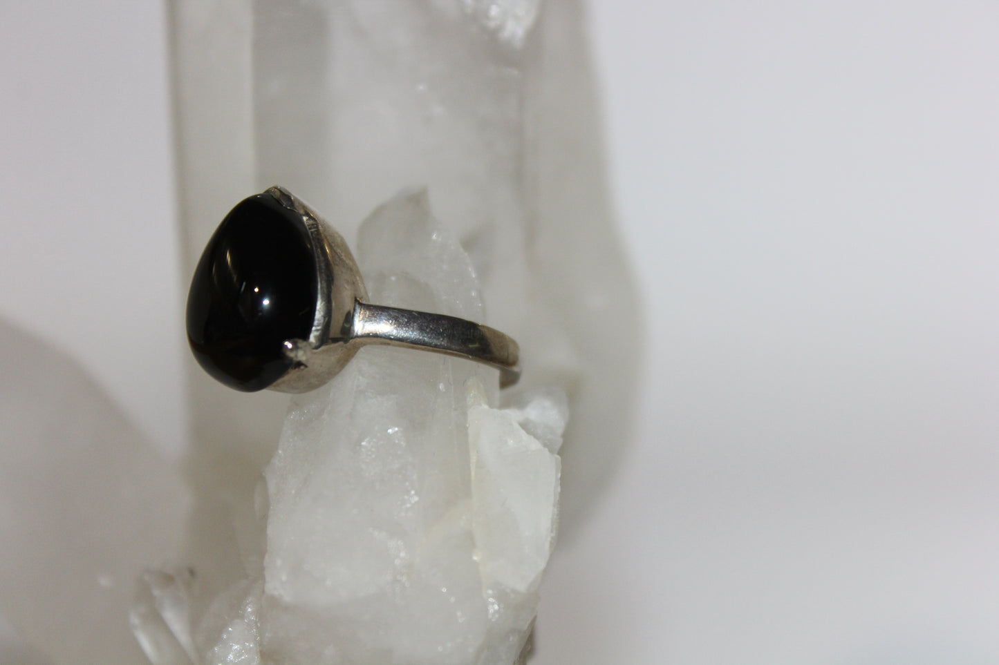 Ring - Onyx - size - 8