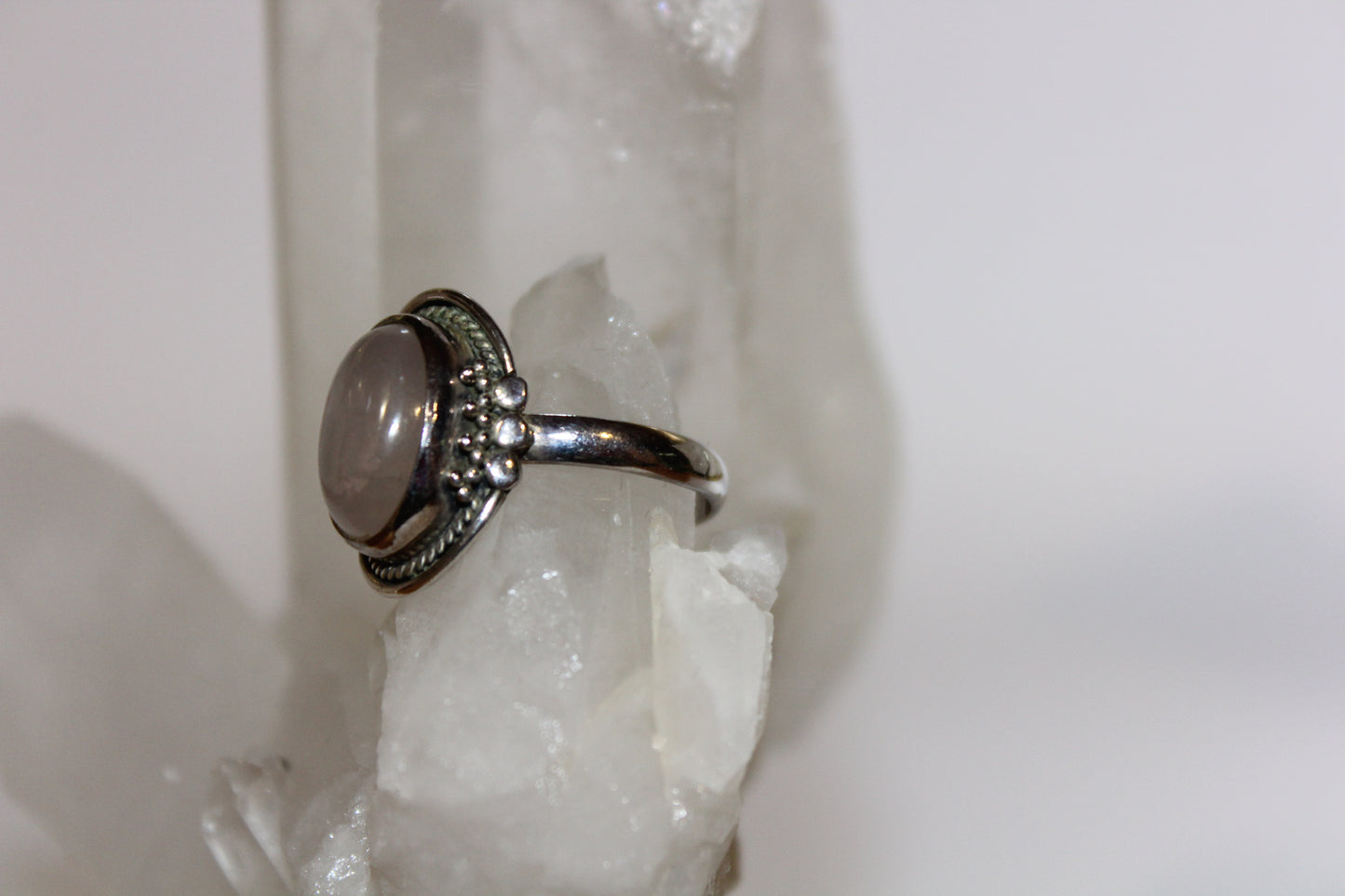 Ring - Rose Quartz - size - 8.5