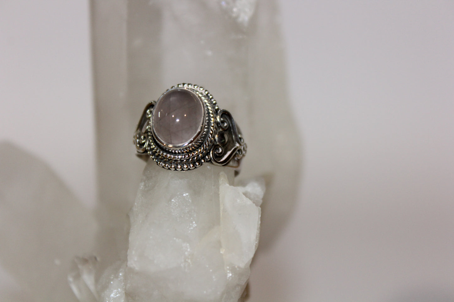 Ring - Rose Quartz - size - 9