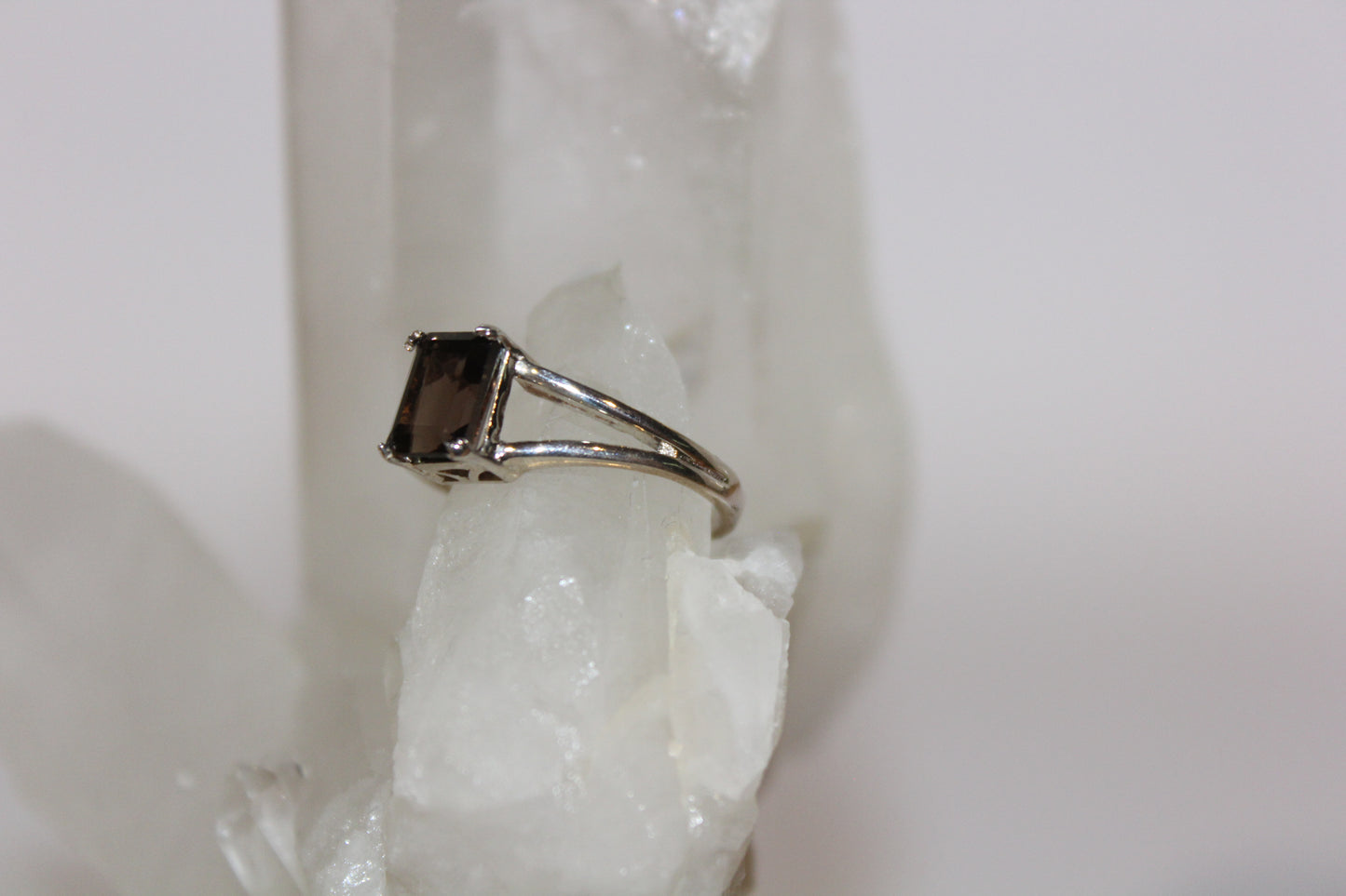 Ring - Smoky Quartz - size - 8