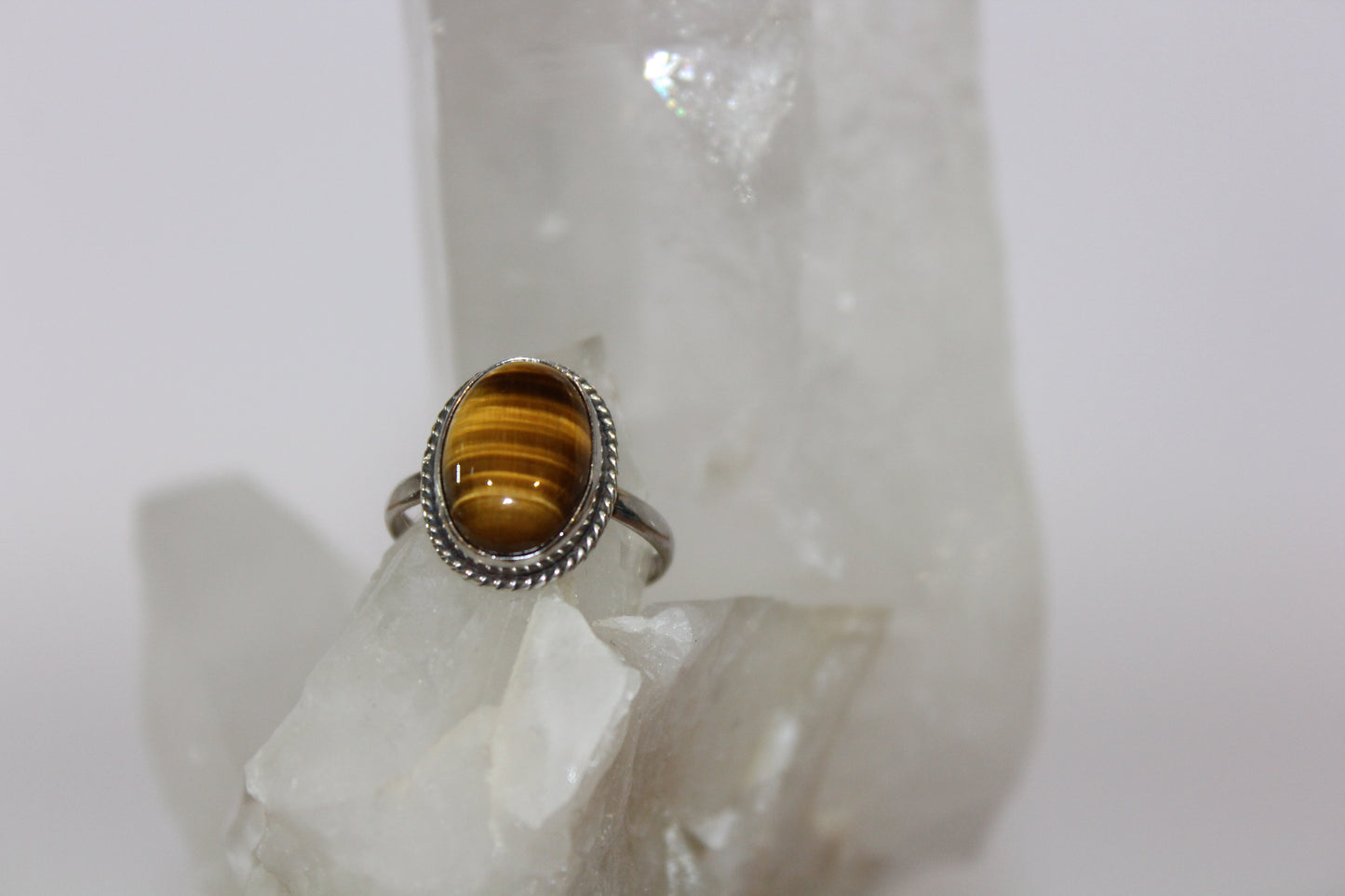 Ring - Tiger Eye - size - 8