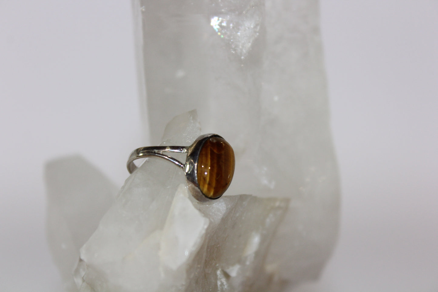 Ring - Tiger Eye - size - 8