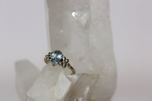 Ring - Topaz (blue) - size - 8