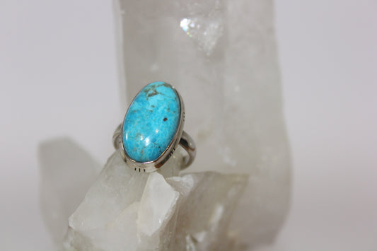 Ring - Turquoise - size - 8