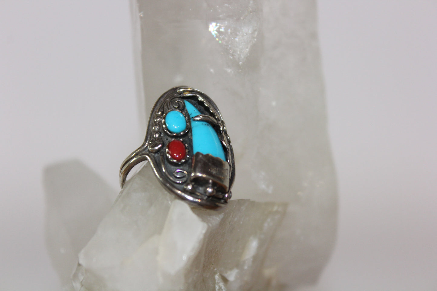 Ring - Turquoise - size - 10