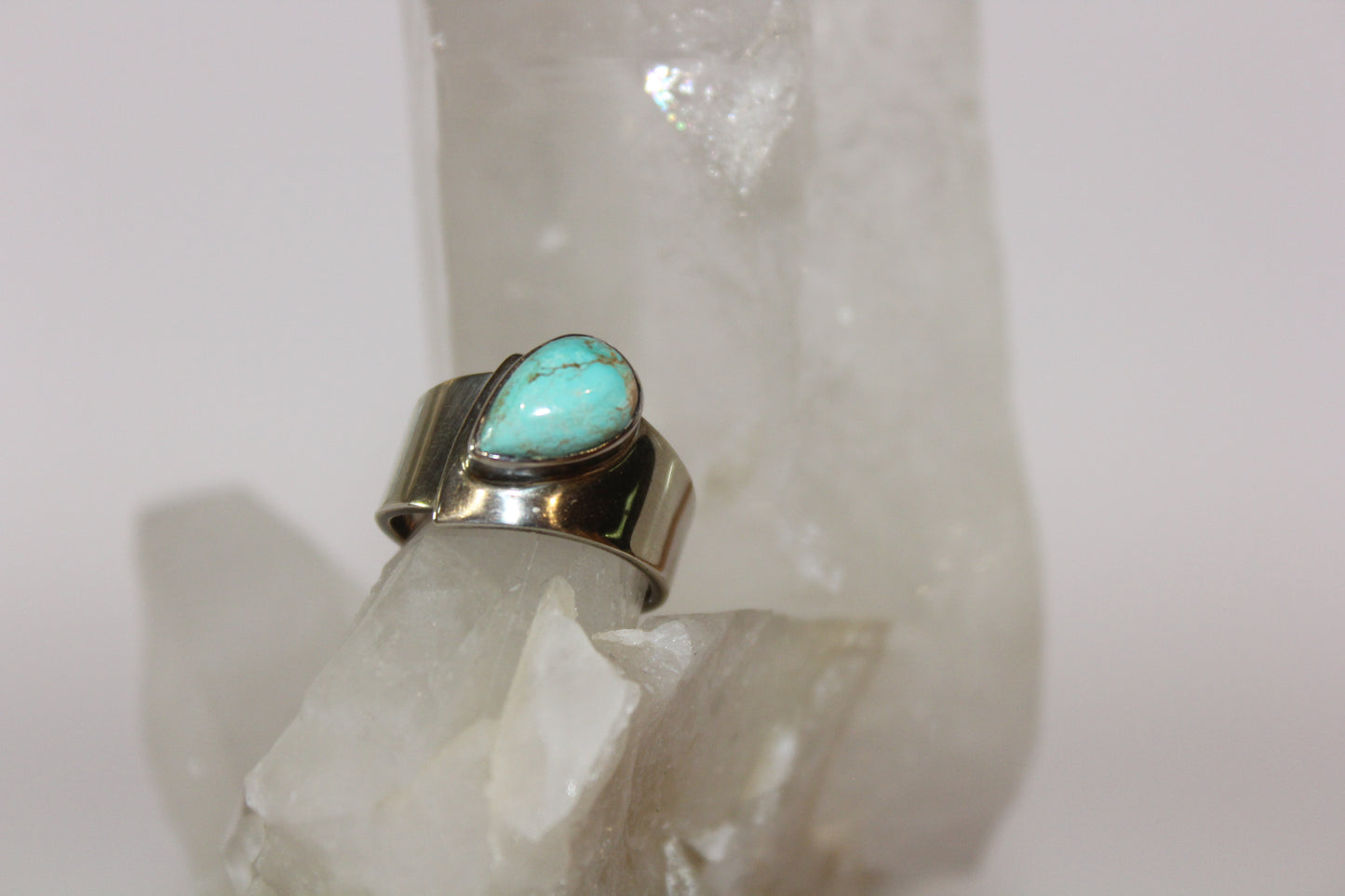 Ring - Turquoise - size - 7.5