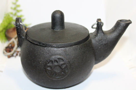 Cauldron - Kettle - large