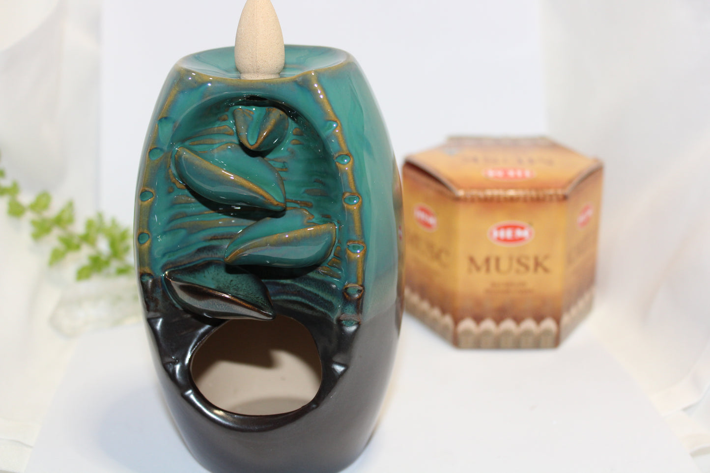 Backflow Incense Burner - med