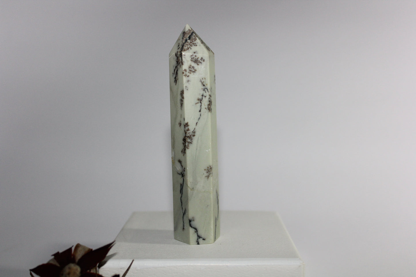 Generator - Tree Agate (Dendritic) - med