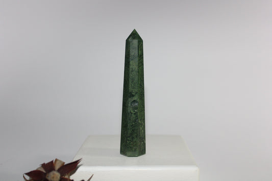 Generator - Green Aventurine - med