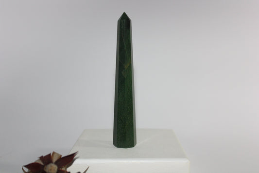 Generator - Green Aventurine - med