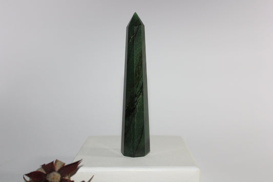 Generator - Green Aventurine - med