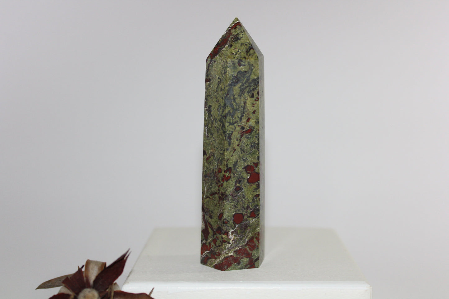 Generator - Dragon Blood Jasper - med/lge