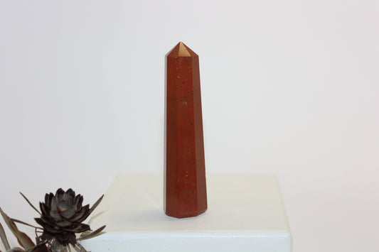 Generator - Red Jasper - med