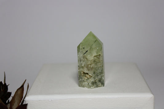 Generator - Prehnite - sml