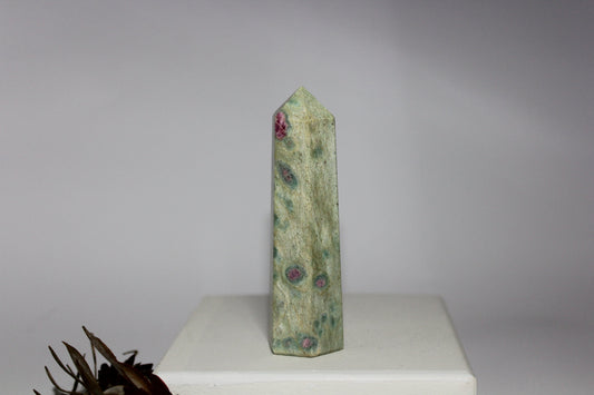 Generator - Ruby Fuchsite - med/lge