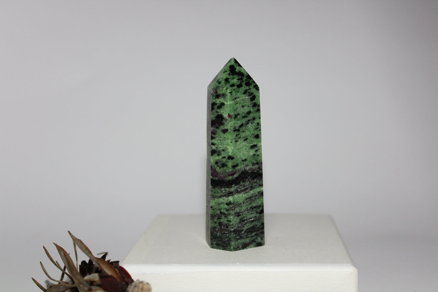 Generator - Ruby in Zoizite (Anyolite) - med