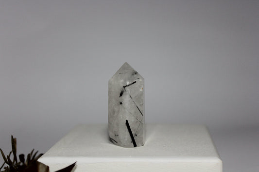 Generator - Tourmalinated Quartz - sml