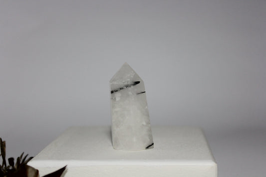 Generator - Tourmalinated Quartz - sml