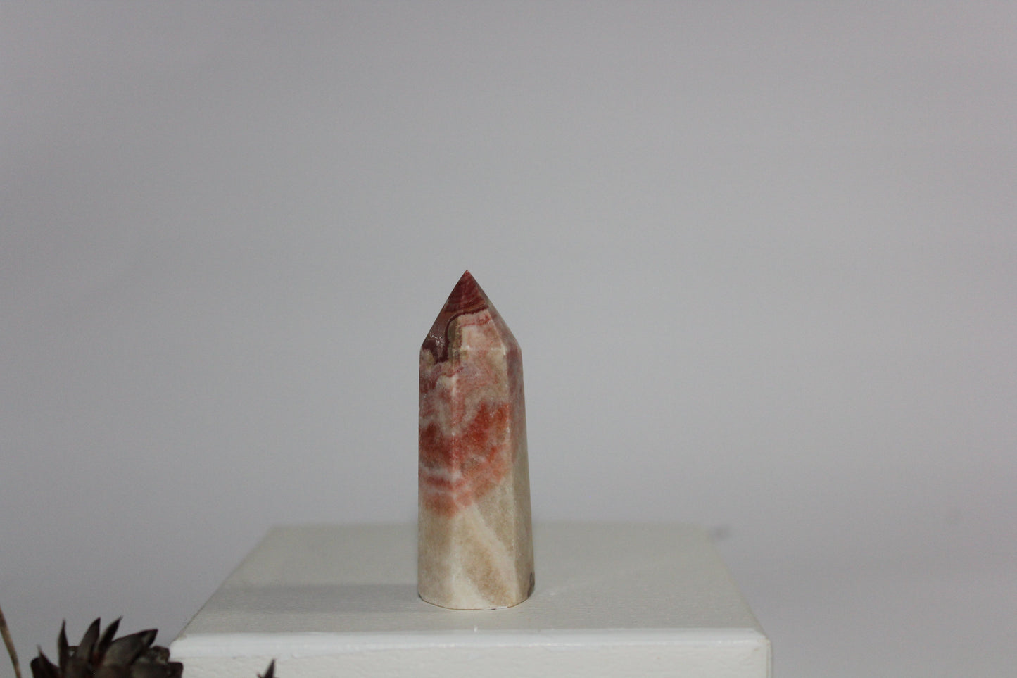 Generator - Tugtupite - sml