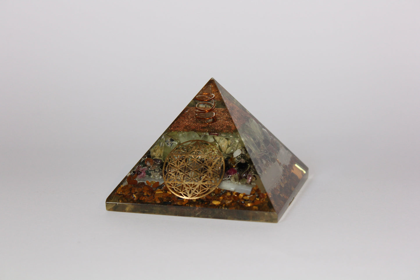 Pyramid - Orgonite - lge
