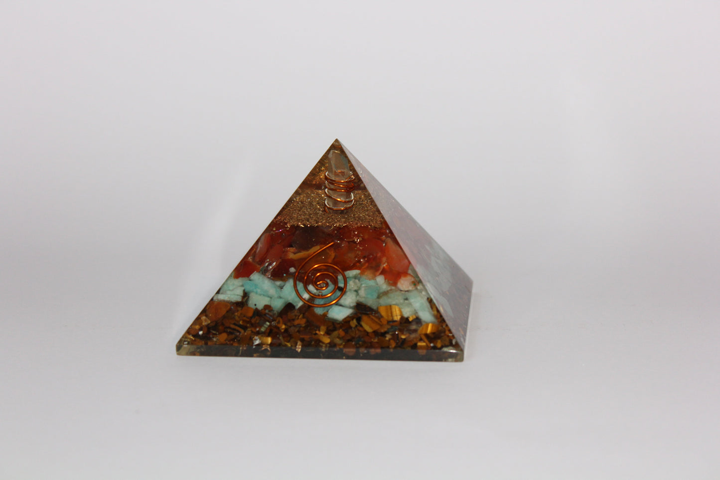 Pyramid - Orgonite - lge/med