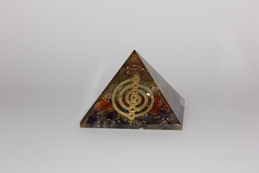 Pyramid - Orgonite - lge/med