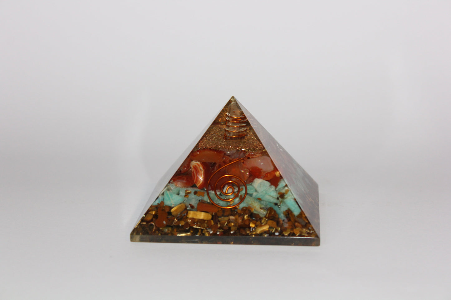 Pyramid - Orgonite - lge/med