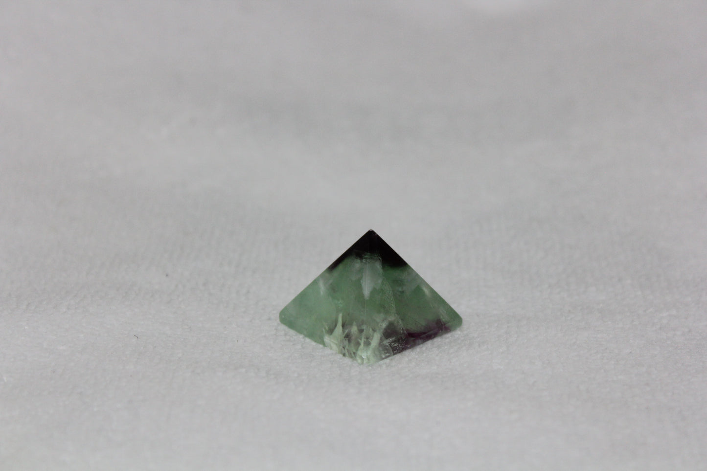 Pyramid - Fluorite - sml