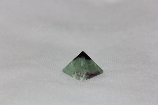 Pyramid - Fluorite - sml