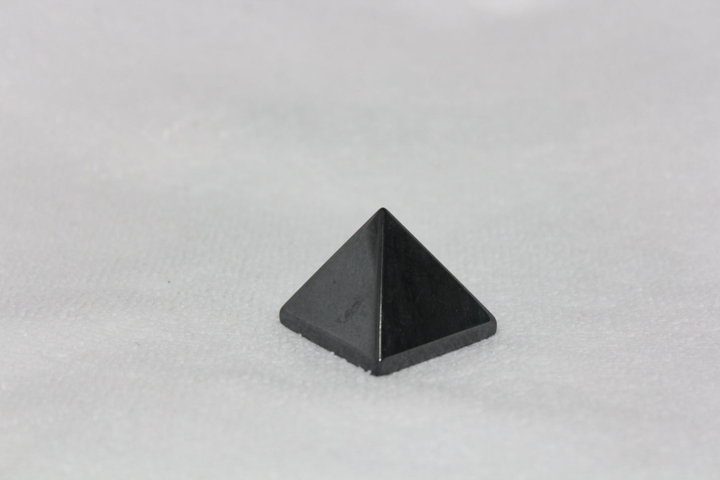 Pyramid - Hematite - sml