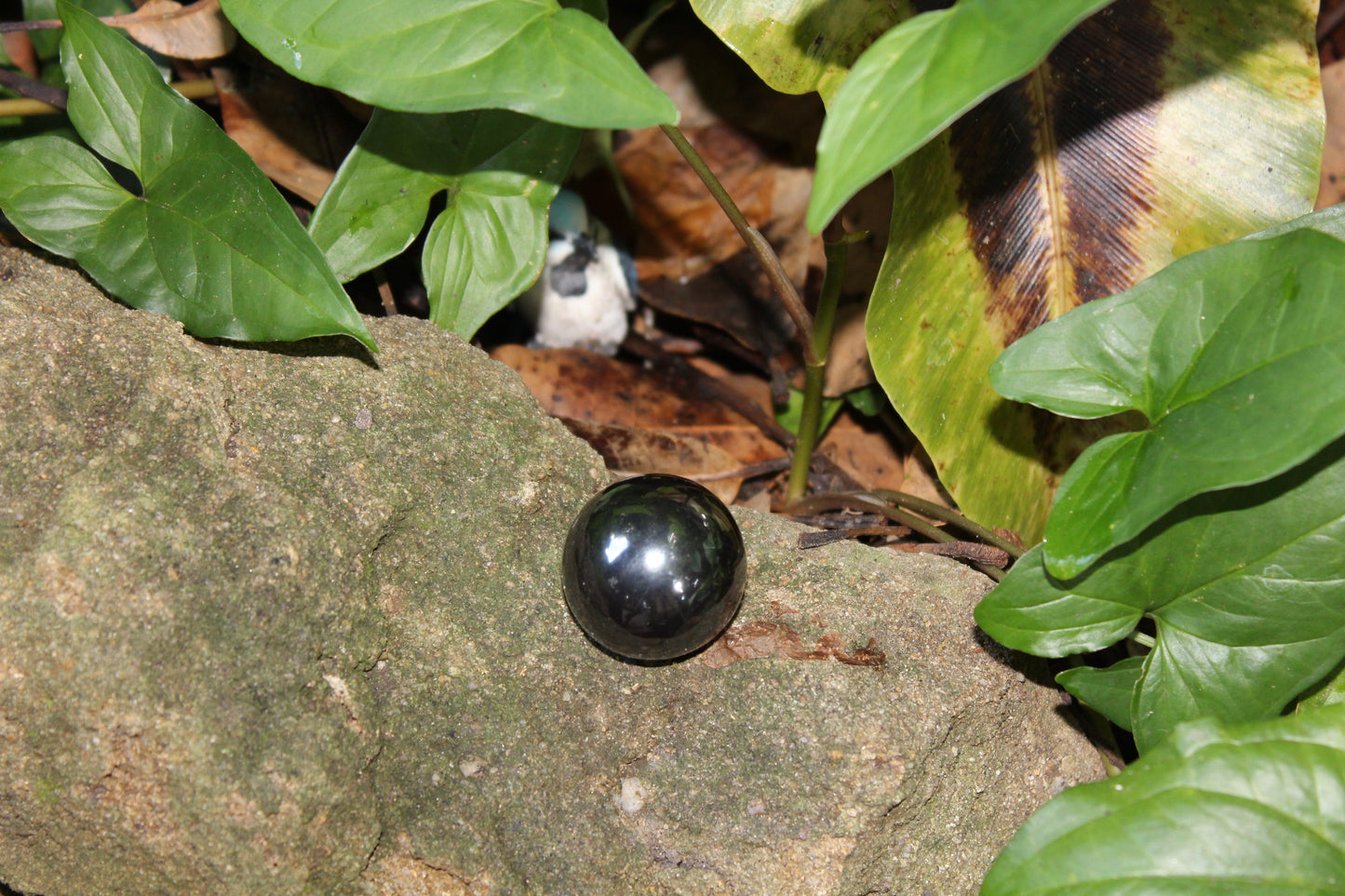 Sphere - Hematite - magnetic - sml