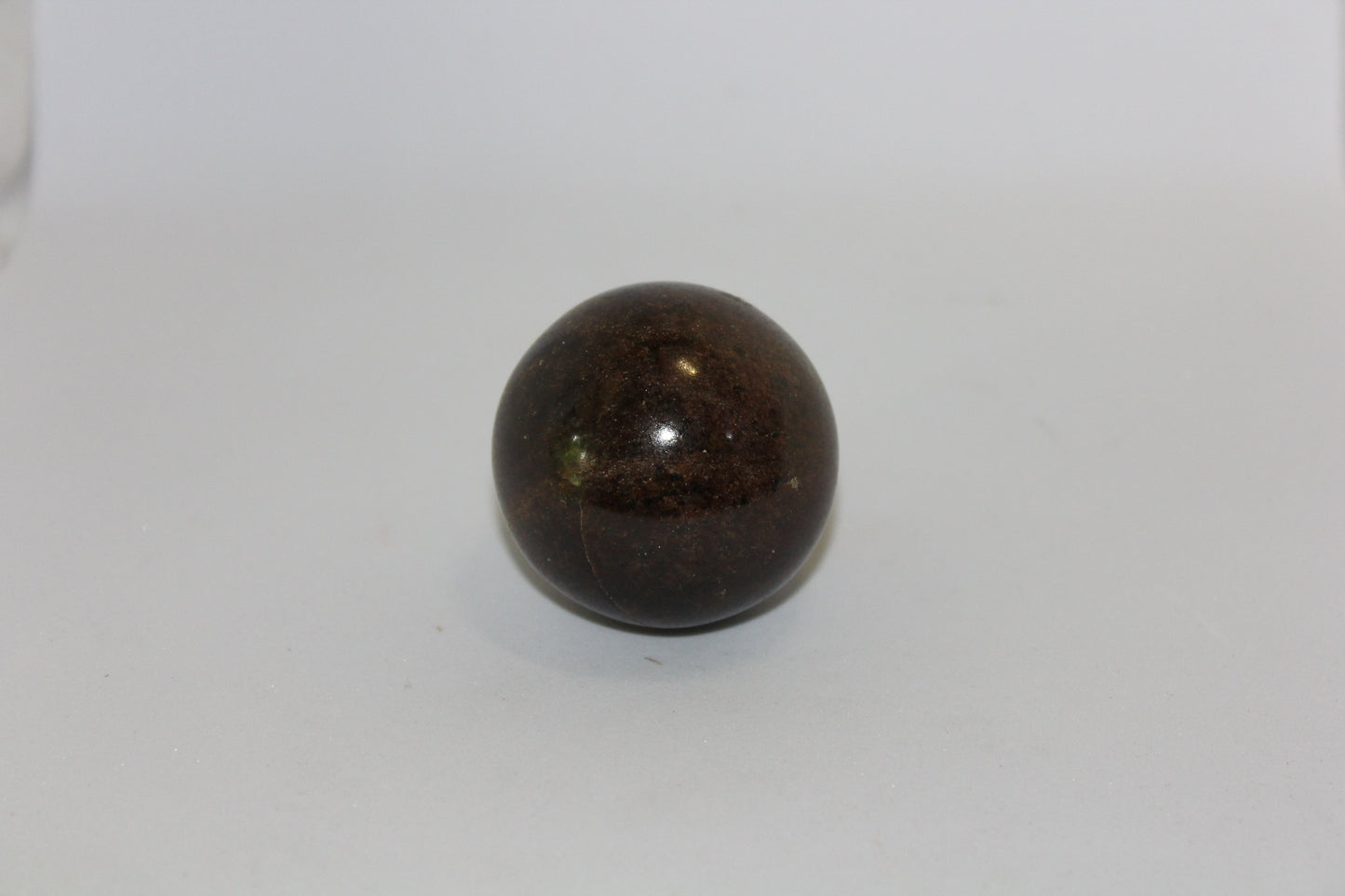 Sphere - Garnet - med