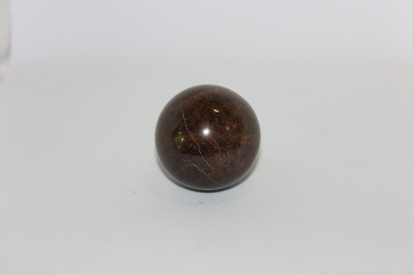 Sphere - Garnet - med