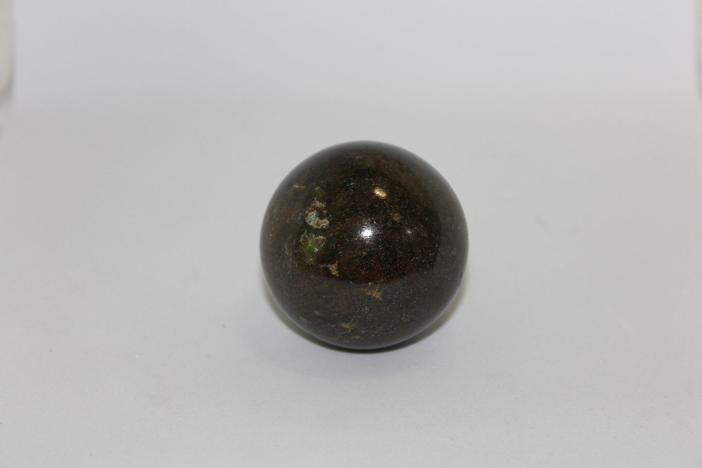 Sphere - Garnet - med