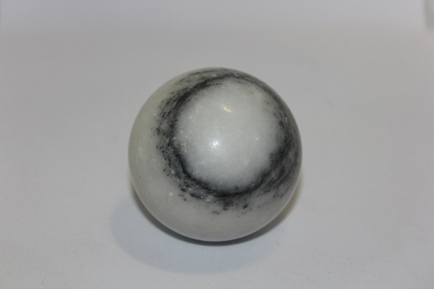 Sphere - Zebra Marble - med/lge