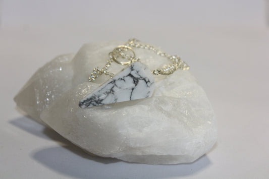 Pendulum - Howlite - white
