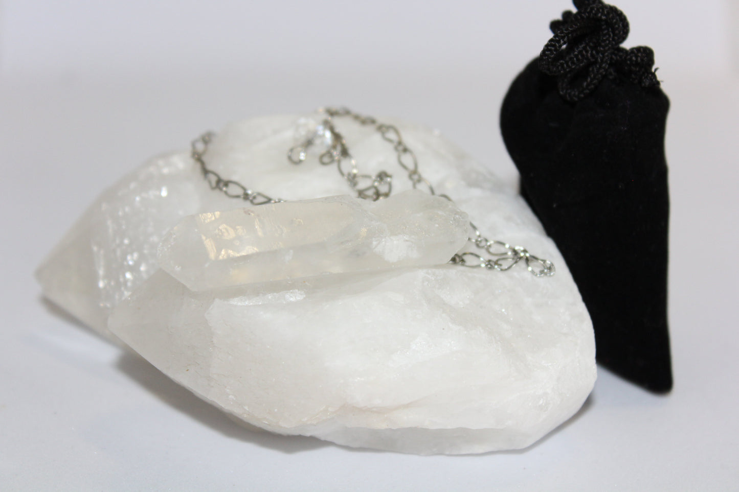 Pendulum - Clear Quartz - Raw wand (with pouch)