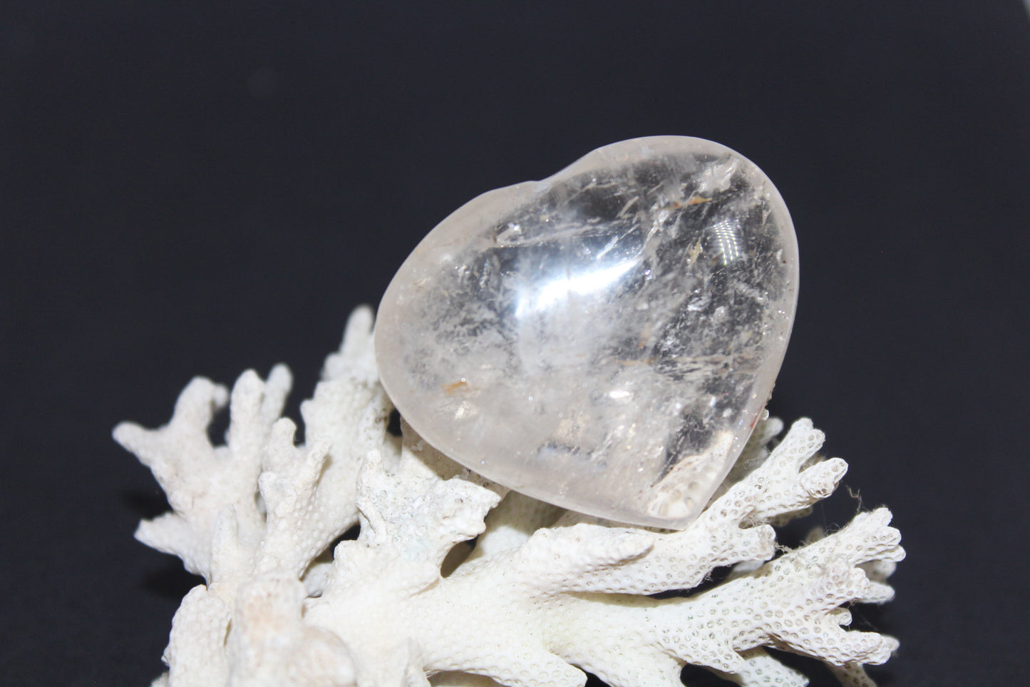 Heart - Clear Quartz - puff - med