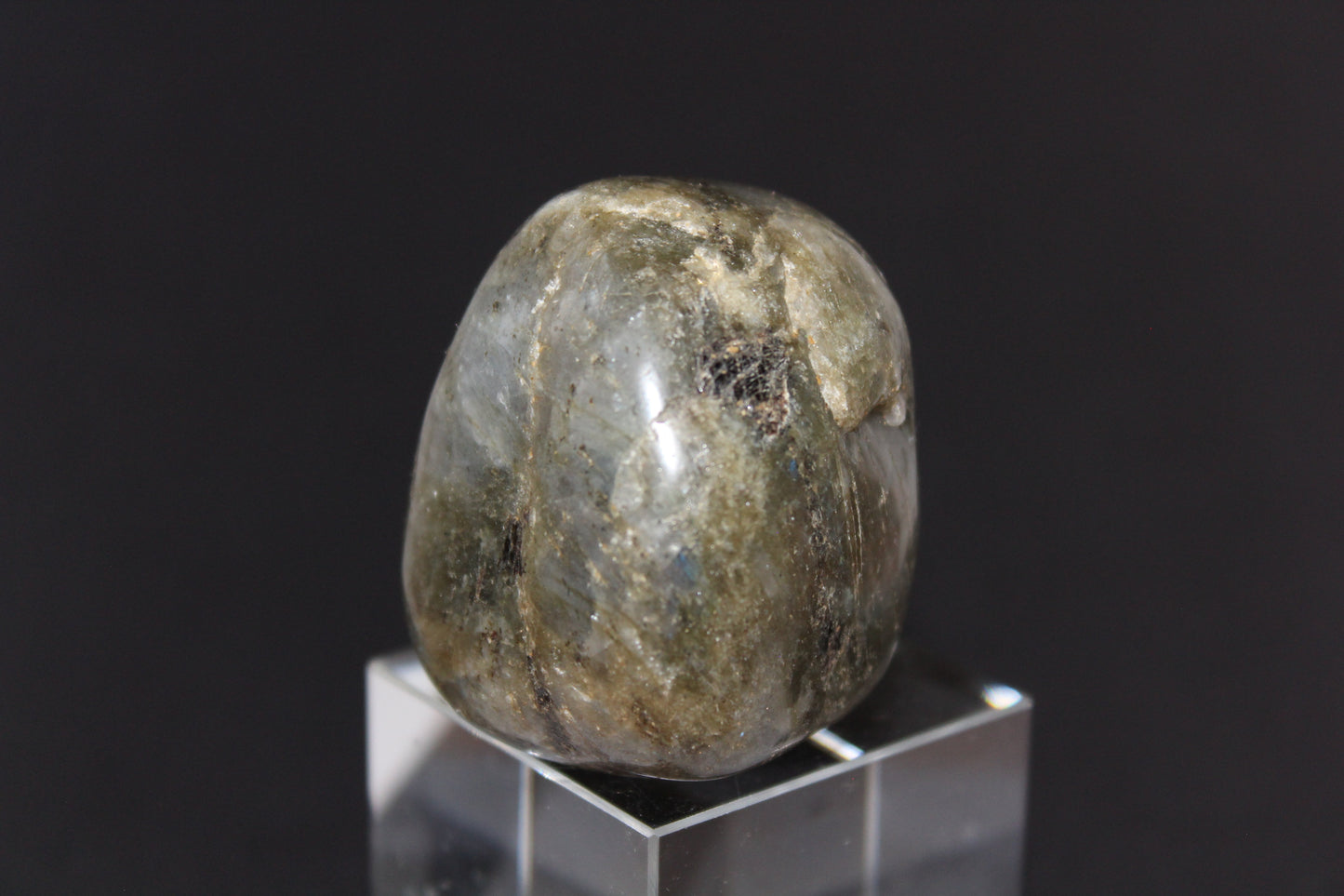 Large Tumble - Labradorite