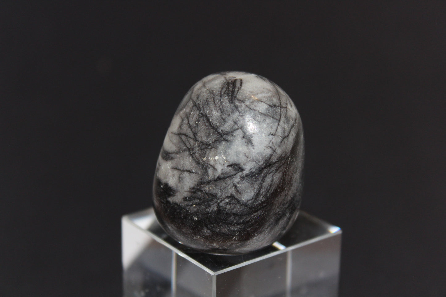 Large Tumble - Picasso Stone