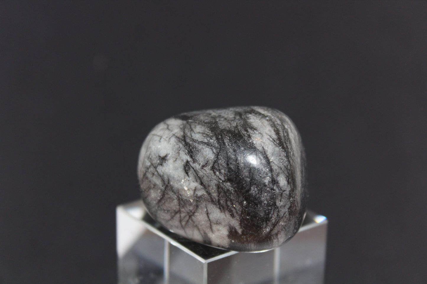 Large Tumble - Picasso Stone