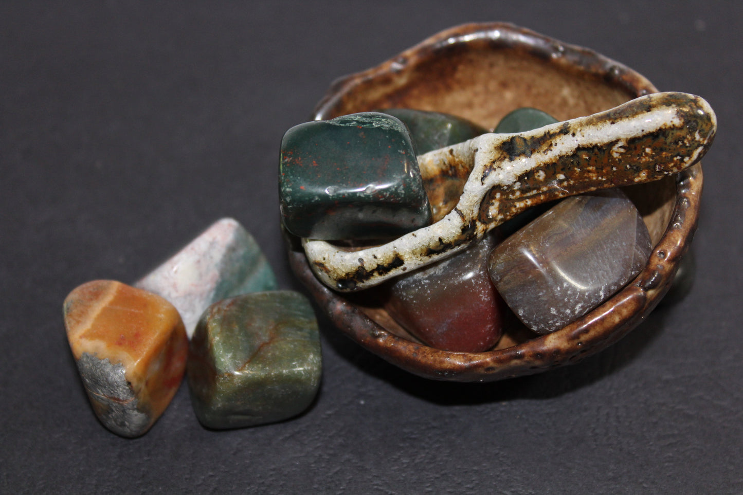 Tumbled - Bloodstone - lge