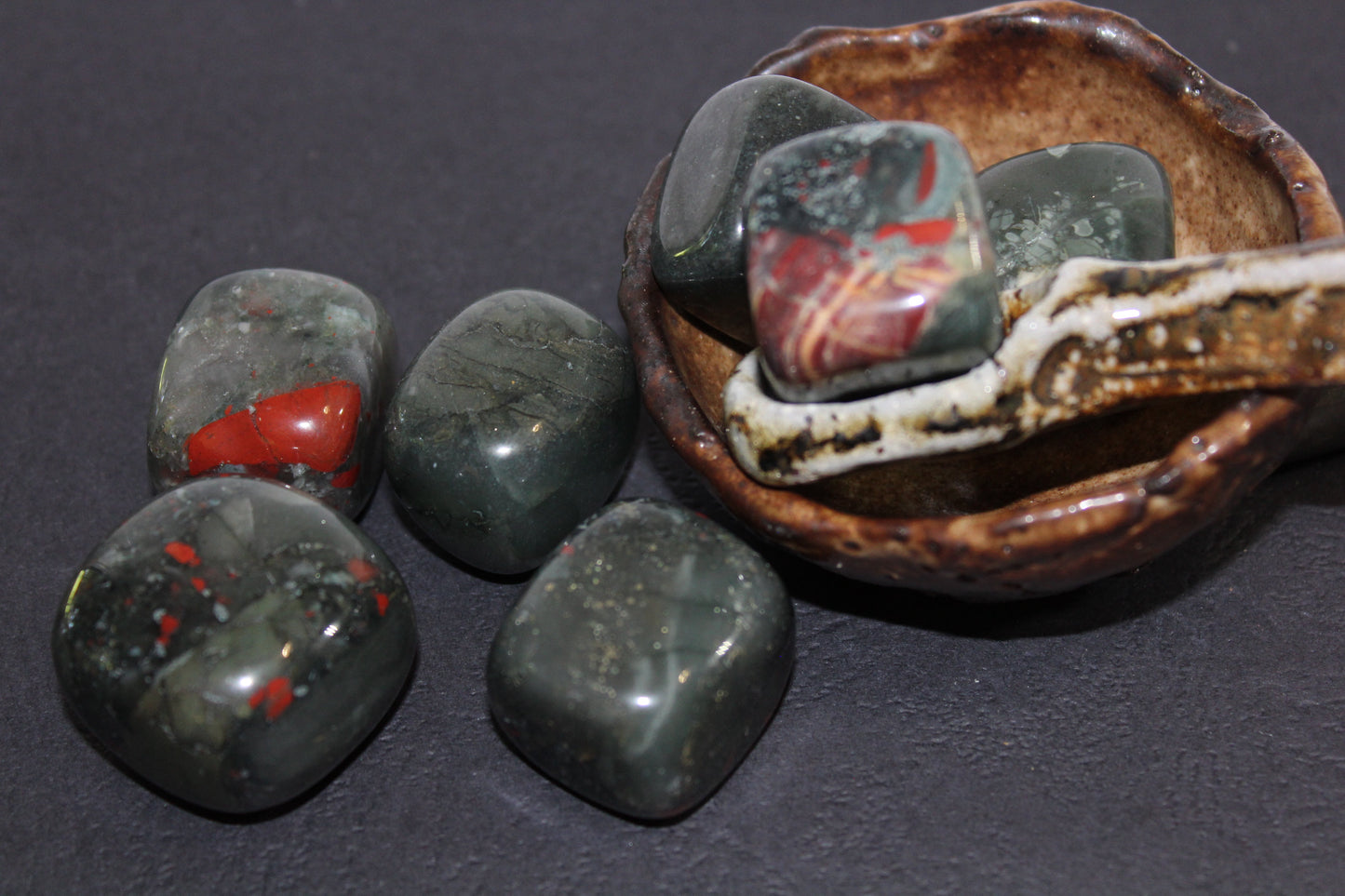 Tumbled - Bloodstone (Africa) - xlge