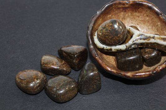 Tumbled - Bronzite - med