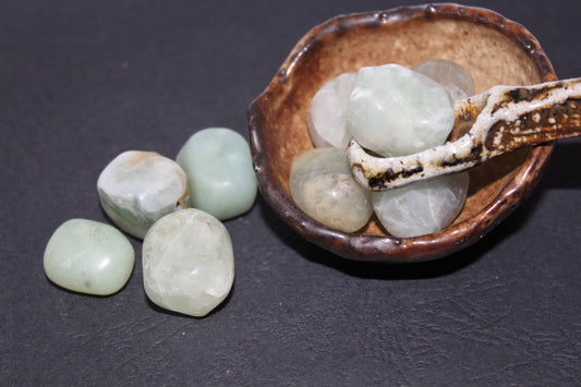 Tumbled - Green Fluorite - med