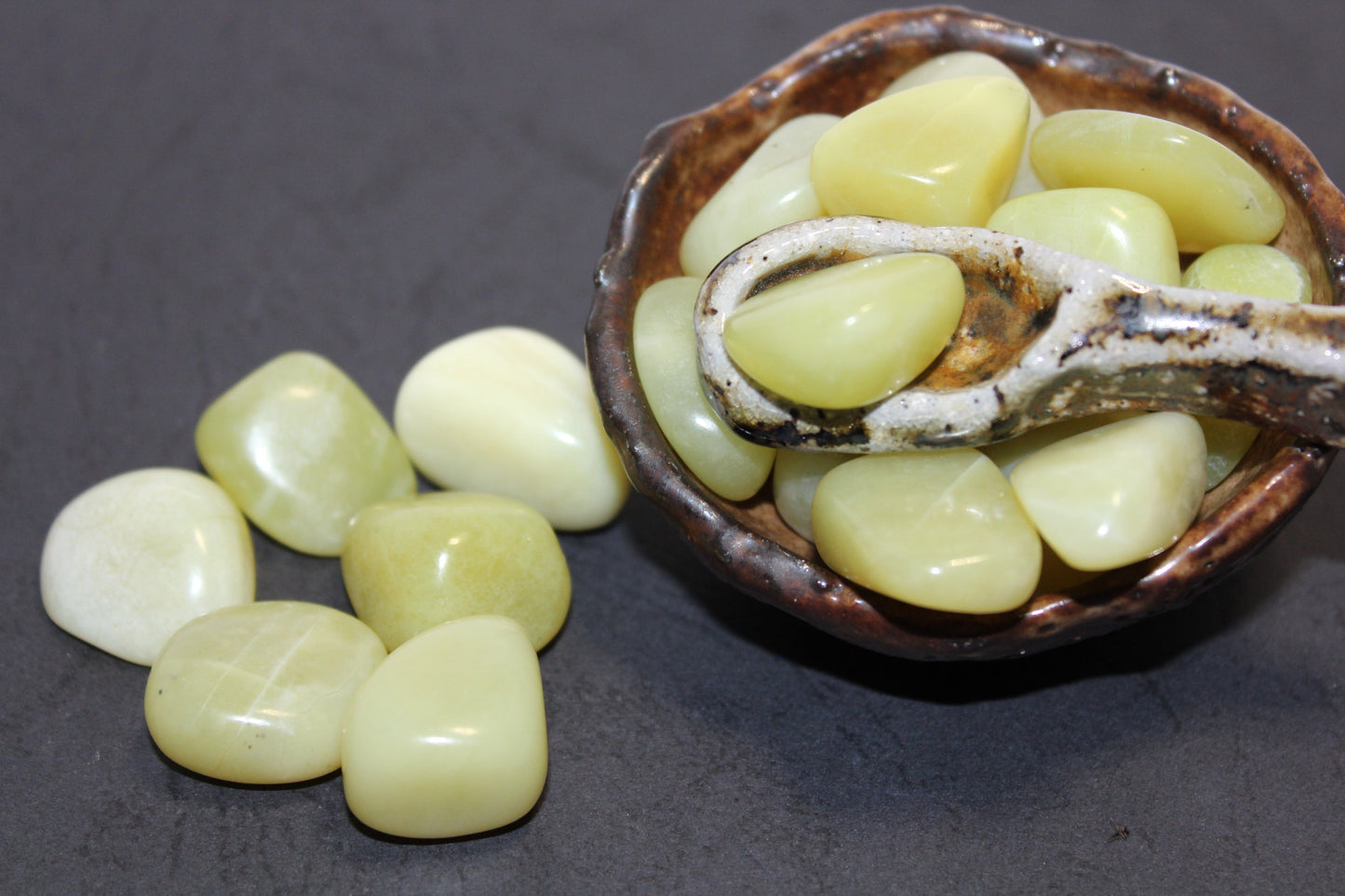 Tumbled - Lemon Jade (Bowenite) - sml